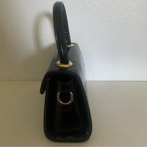 Crocodile-Embossed-Square-Bag-Mini-Flap-Black fun size ! - Picture 8 of 8